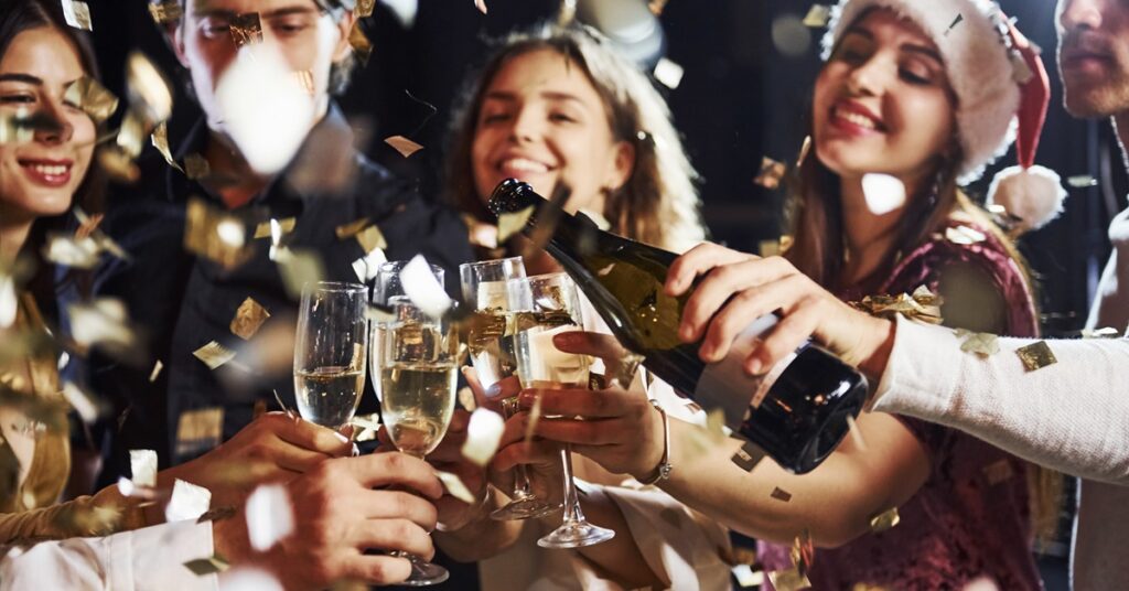Alkohol szilveszterkor: Így óvd a májadat