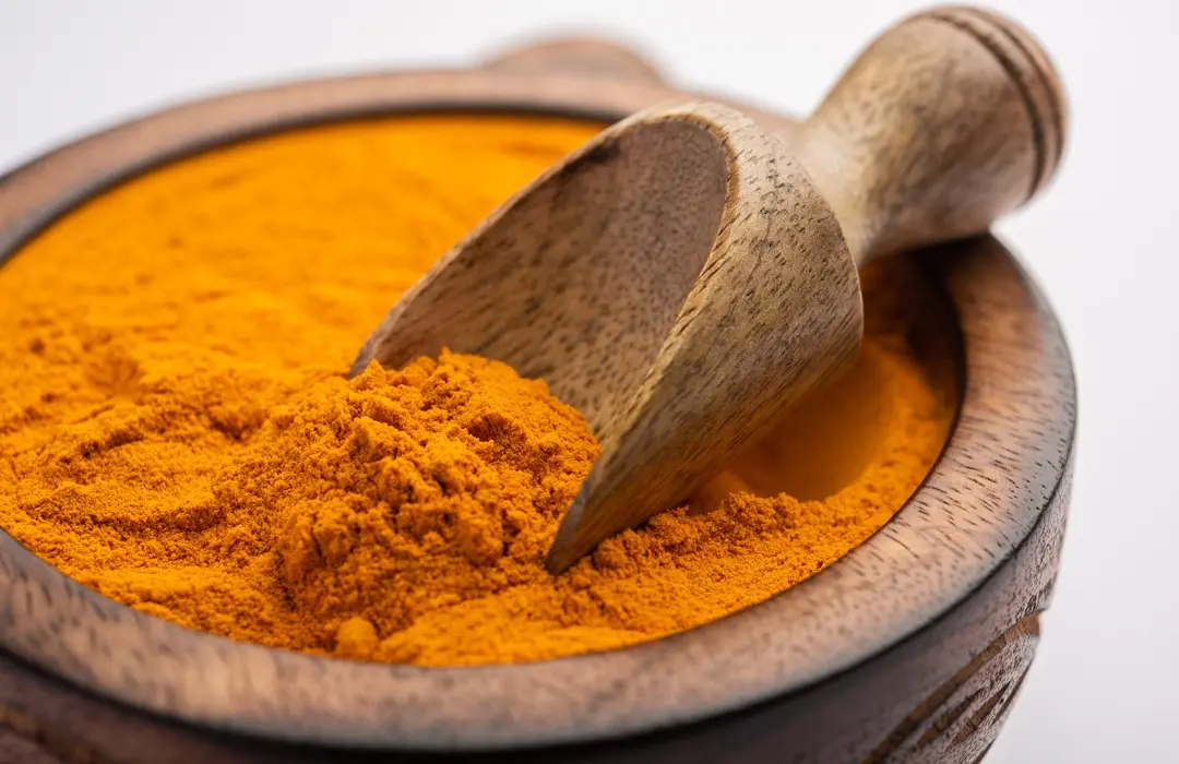 dry-turmeric-dust-haldi-powder-also-known-as-curcuma-longa-linn-selective-focus.webp